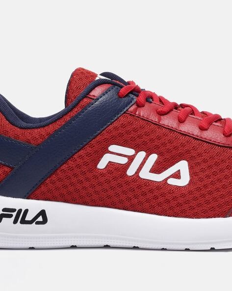 Fila knit best sale athletic men's shoes