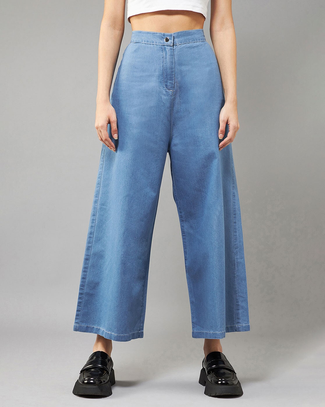 Blue wide leg denim jeans for fall outfits | THE PINK DESERT – Pink Desert