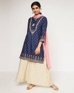 Global desi suits online shop