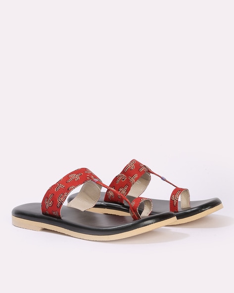 Buy Black Flat Sandals for Women by SHEZONE Online | Ajio.com