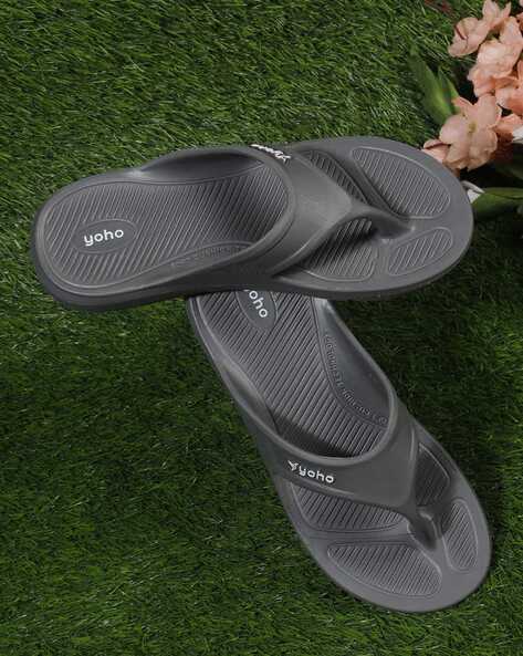 Mens oofos best sale flip flops