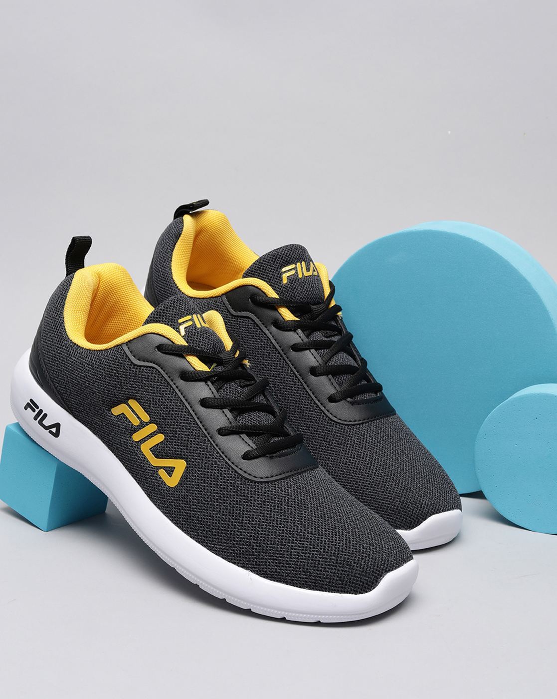 Fila | Shoes | Fila Sneakers Men Size 85 Black Athletic Shoes Lace Up Low  Top | Poshmark