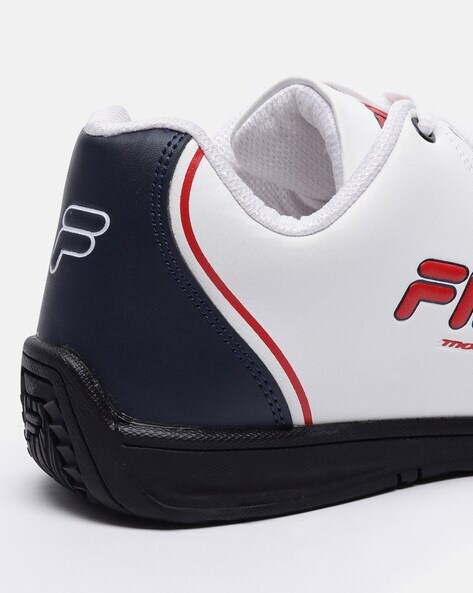 Fila shoes deals under 2000