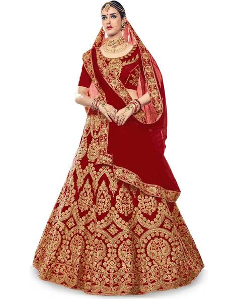 Red Wedding Ceremonies Raw Silk Lehenga | Raw silk lehenga, Red lehenga,  Designer lehenga choli