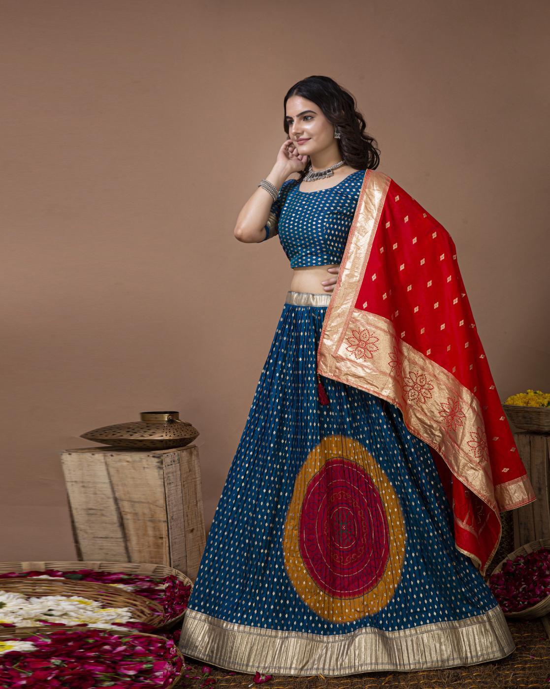 Buy Morpankhi Colour Saree for Women Online from India's Luxury Designers  2024