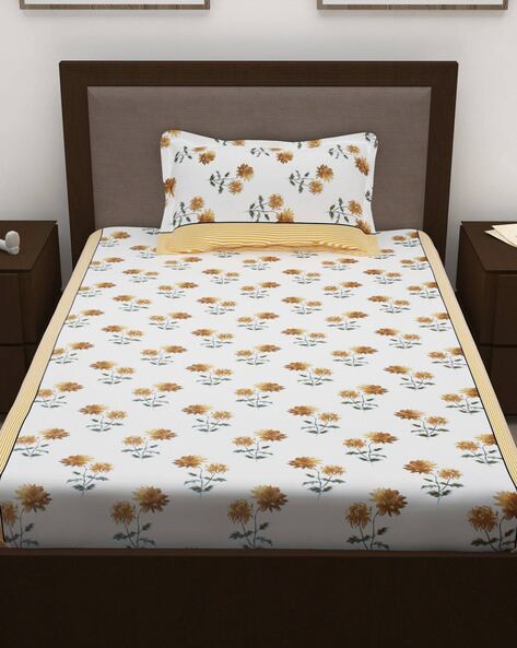 Buy Multicoloured Bedsheets for Home & Kitchen by Story@Home Online