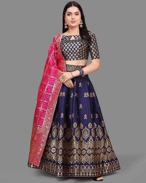 Trending | Maroon Bridal Designer Lehenga Choli, Maroon Bridal Designer  Lehengas and Maroon Bridal Ghagra Chaniya Cholis online shopping