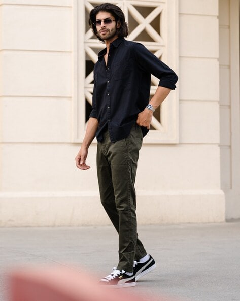 The Men's Cropped Pants Trend Defines Casual-Cool - The Mom Edit