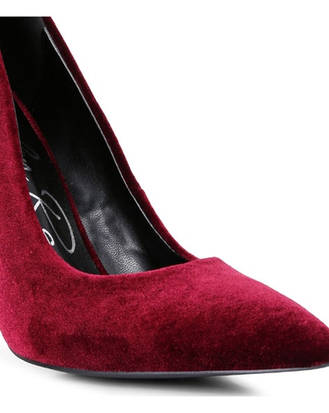 Womens on sale burgundy pumps