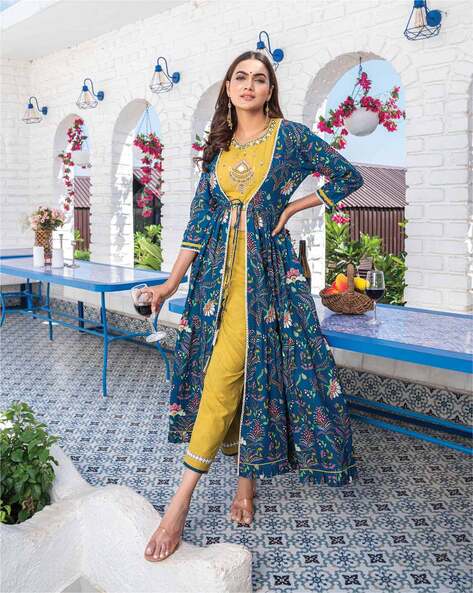 😍We creat your happiness *💕 Aalia cut with Layered design style Long gown  with dupatta ready made set *💎Premium quality Crush Rayon… | Instagram