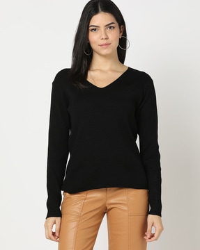 black sweater female