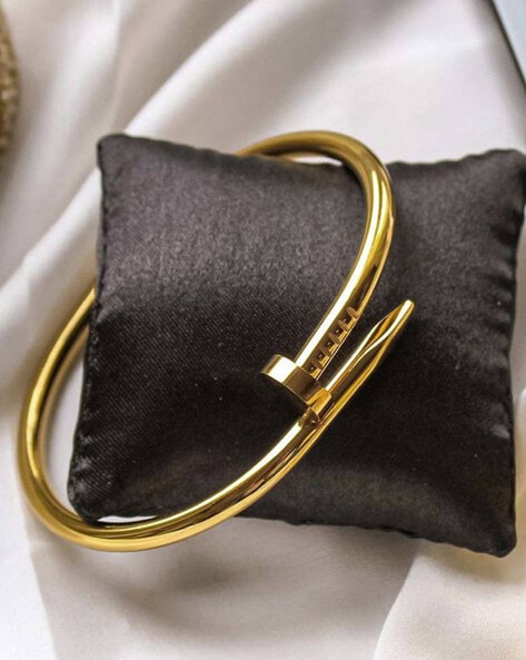 Cartier cuff nail bracelet hot sale