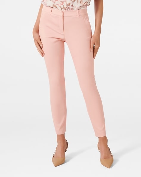 Hot Pink Pants – The Pink Millennial