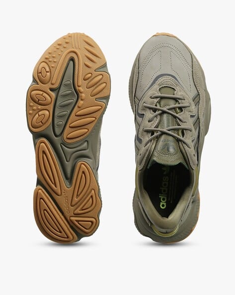 Men Ozweego Lace-Up Sneakers