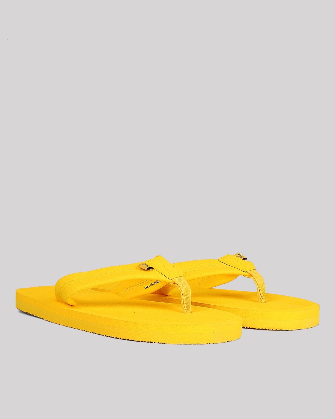 Yellow box cheap fable flip flops