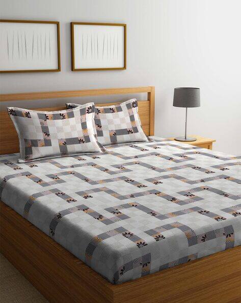 KLOTTHE 300 TC Geometric Print Double Bedsheet with Pillow Covers