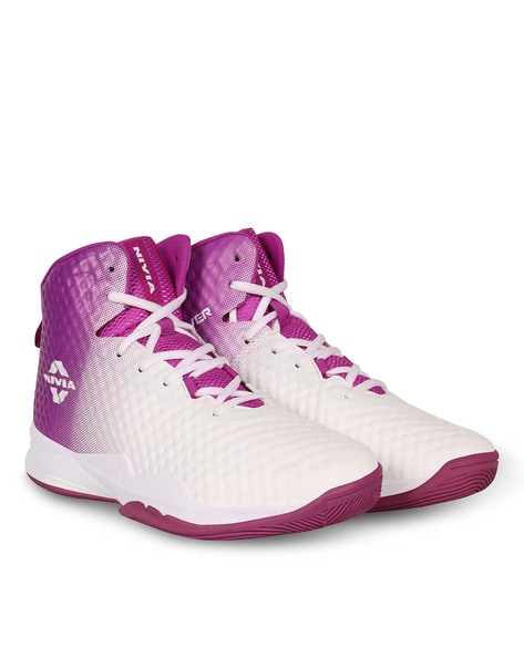 Cosmic Unity 3 (Team) Basketball Shoes. Nike.com