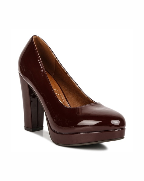The brown suede block heel you need for the office | Block heels outfit, Brown  heels outfit, Brown block heels