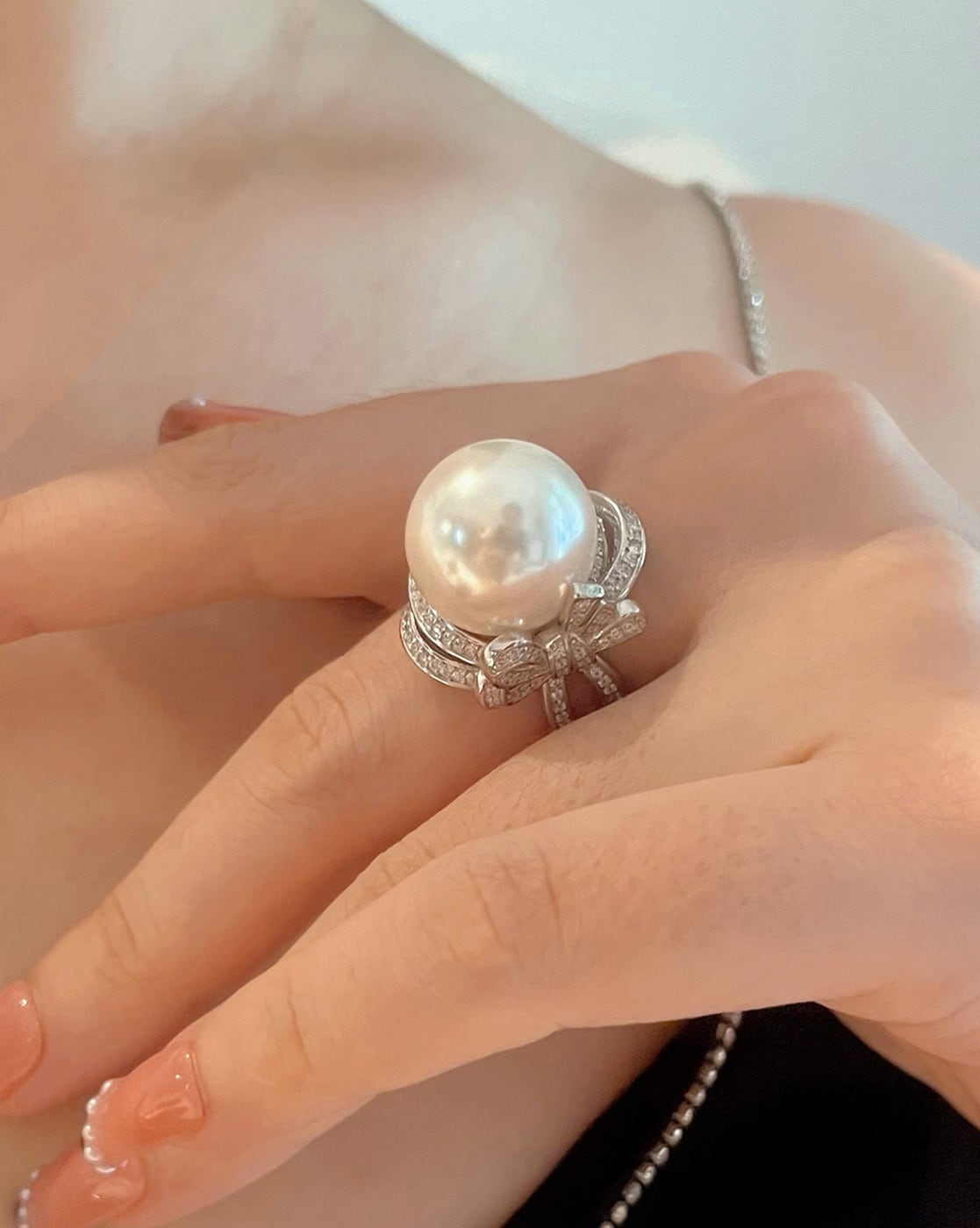 Silver Leaf Embrace Pearl Ring