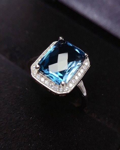 Royal Halo aquamarine ring, classic aquamarine ring, 3 carats 8*10 mm oval  aquamarine, Meghan Markle ring, Royal Wedding ring, Diana Ring
