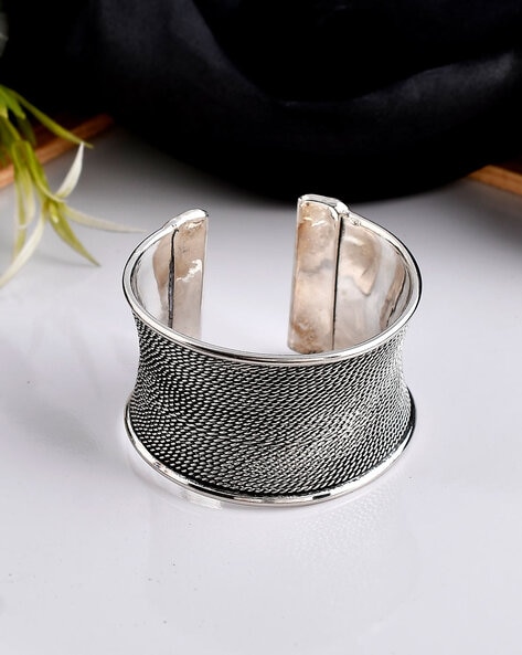 Party Wear Big Wide Silver Cuff Bracelet, 30 Gram, Size: Adjustable at Rs  4483/piece in Jaipur