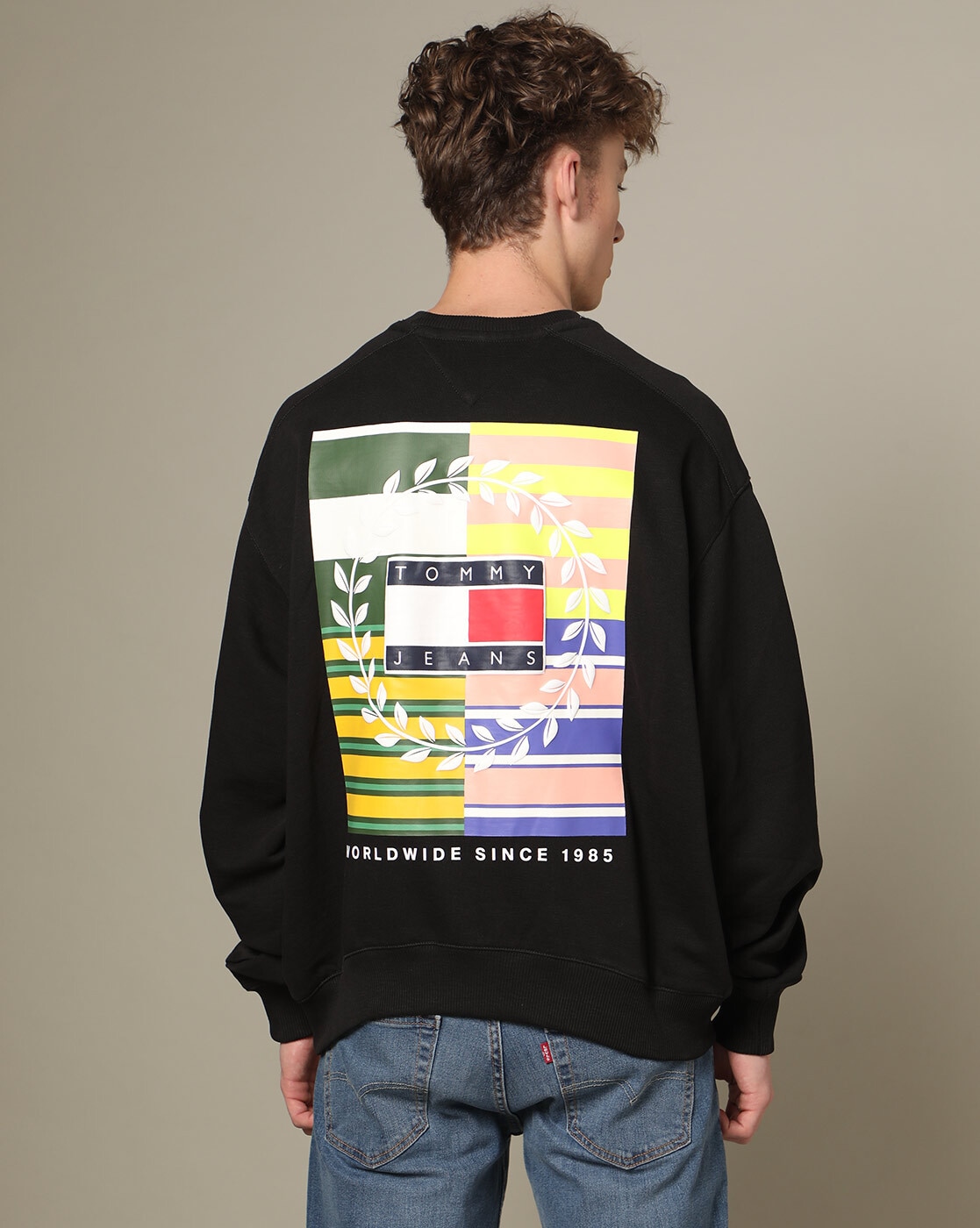 Tommy jeans rainbow clearance embroidered crew neck sweatshirt