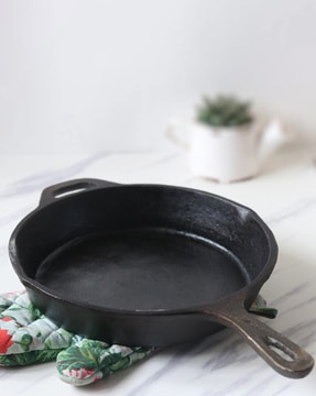 Cast iron Dosa tawa ( 12inch diameter) – Greenheirloom (Unit of Curated  Products Private Limited)