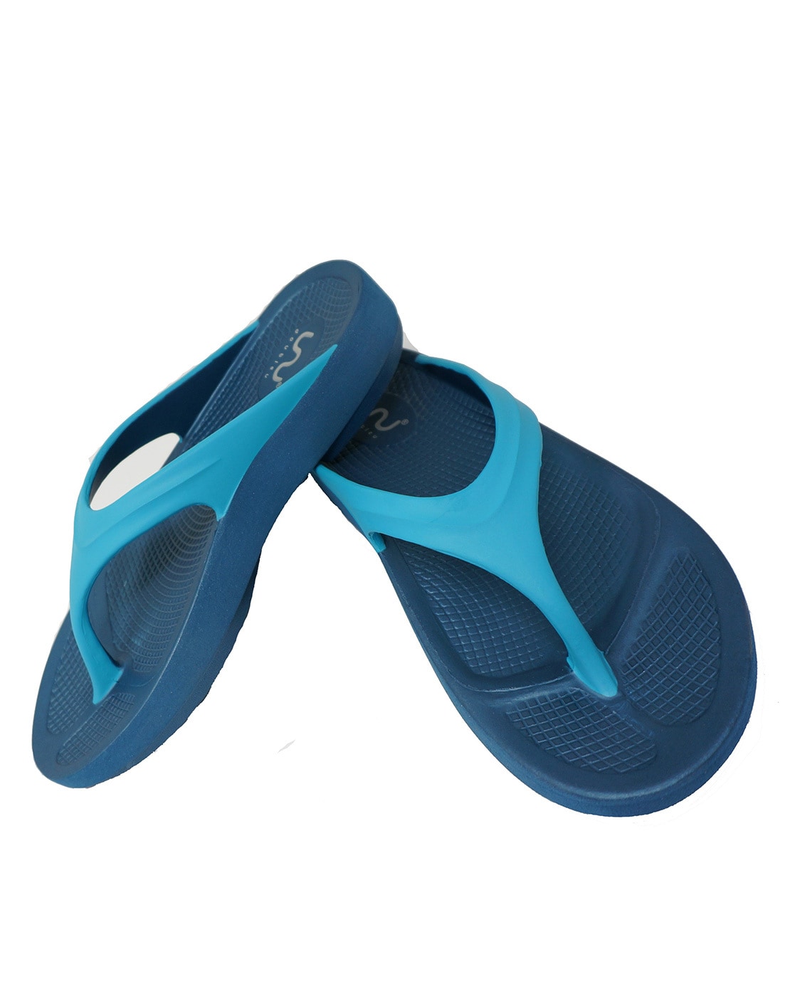 Women's oofos best sale flip flops