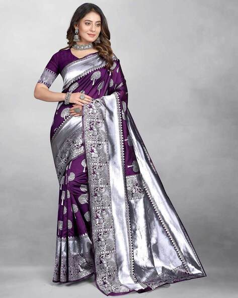 Lavender Embellished Saree Set Design by Devyani Mehrotra at Pernia's Pop  Up Shop 2024