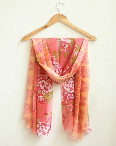 Women Floral Print Scarf with Frayed Hem Price in India