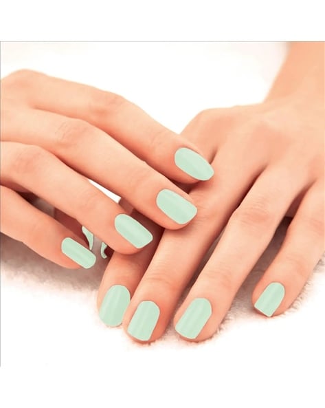 Pin by Alli Kay Clark on Minted! ♡♡♡ | Mint green nails, Green nails, Mint  green