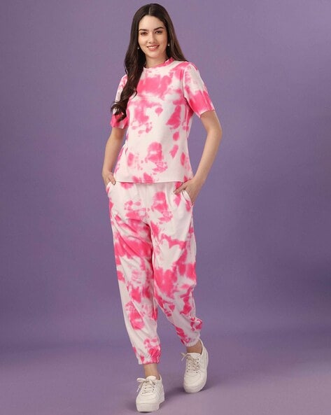 Trending tracksuits for ladies hot sale