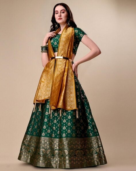 Buy Green Lehenga Choli Sets for Women by Mad Moon Fashion Online