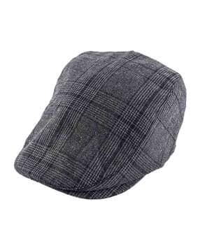 the tie hub Men Panelled Beret Hat with Stitched Detail-picture-39