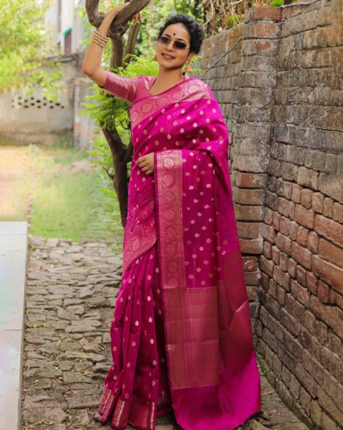 Buy Pink Sarees for Women by FASHION BOOMS Online