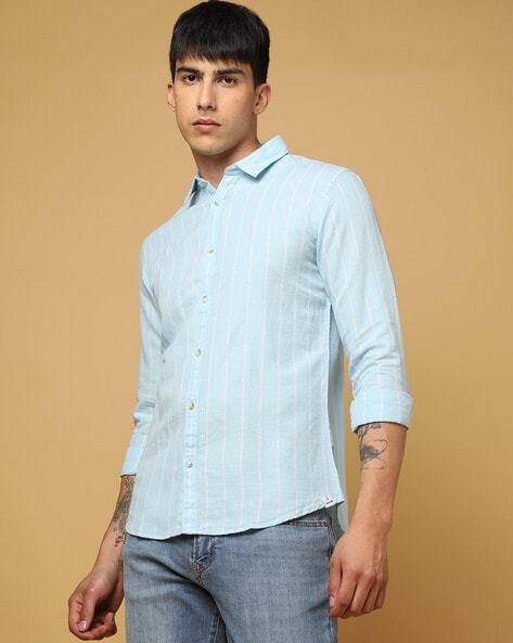 Spykar Men Striped Slim Fit Shirt