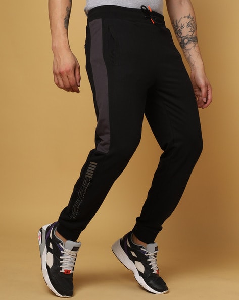 Muscle cheap fit joggers