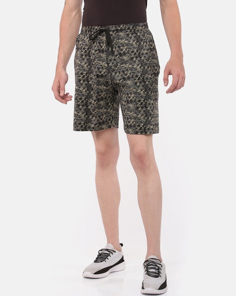 Buy Bermuda Shorts - Bermuda for Men Online in India @Rs.349