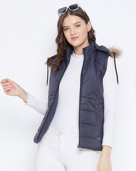 Quilted jacket with a lined hood - navy