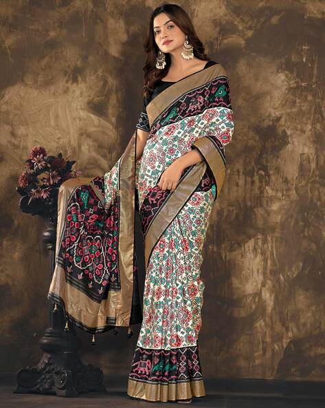 Buy Sky Blue Pochampally Ikkat Silk Saree Online in USA | Black Border –  Pure Elegance