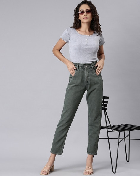 How to Wear Olive Jeans, 5 Olive Jeans Outfits