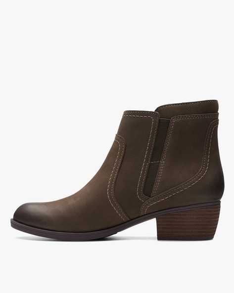 Clarks carleta clearance boots