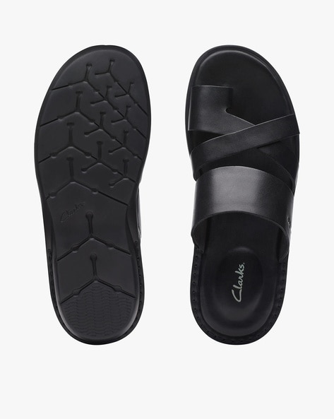 Clarks sandals store mens black