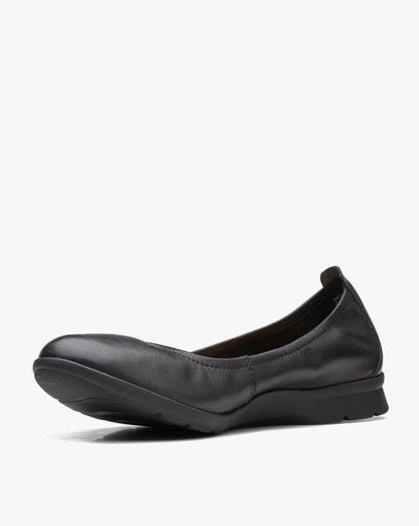 Clarks black flat shoes on sale women's