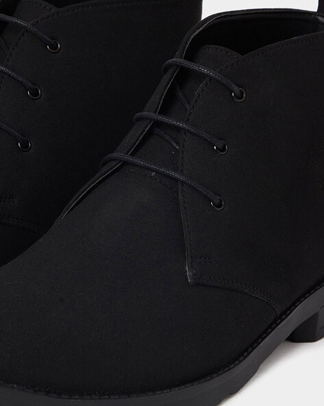 Black suede best sale chukka boots