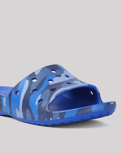 Crocs camo slides hot sale