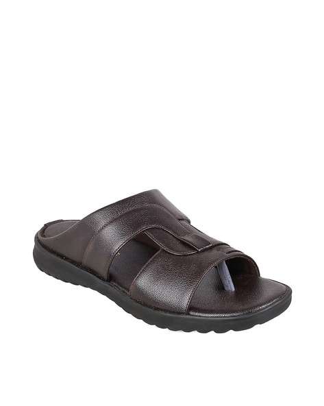 Textured Toe-Ring Slippers