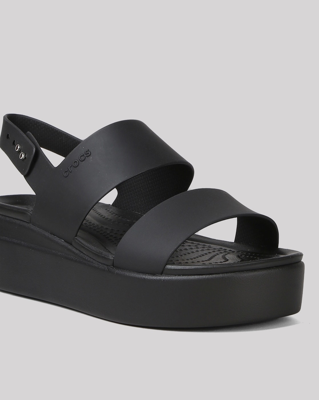 Buy online Crocs Brooklyn Black Wedge from heels for Women by Crocs for  ₹4995 at 0% off | 2024 Limeroad.com