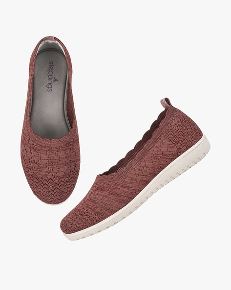 Womens burgundy slip on hot sale shoes