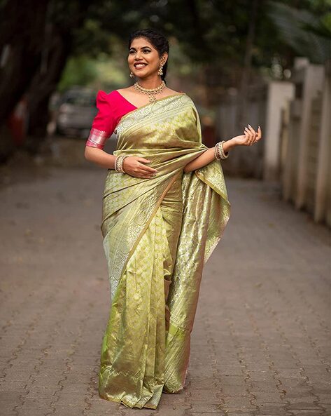 Buy Yellow Sarees for Women by Kalyan Silks Online | Ajio.com